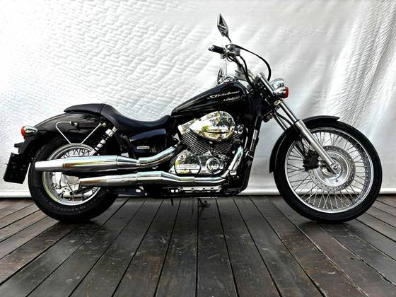 HONDA SHADOW 750 